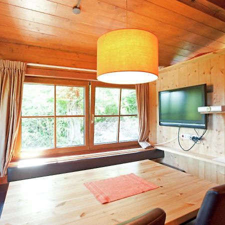 Chalet In Woergl Near Skiwelt Wilder Kaiser Salvenberg Exteriör bild